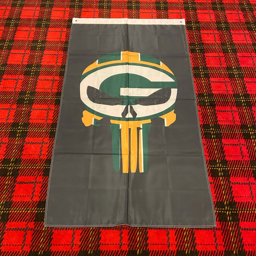Brand new Green Bay Packers Punisher banner flag